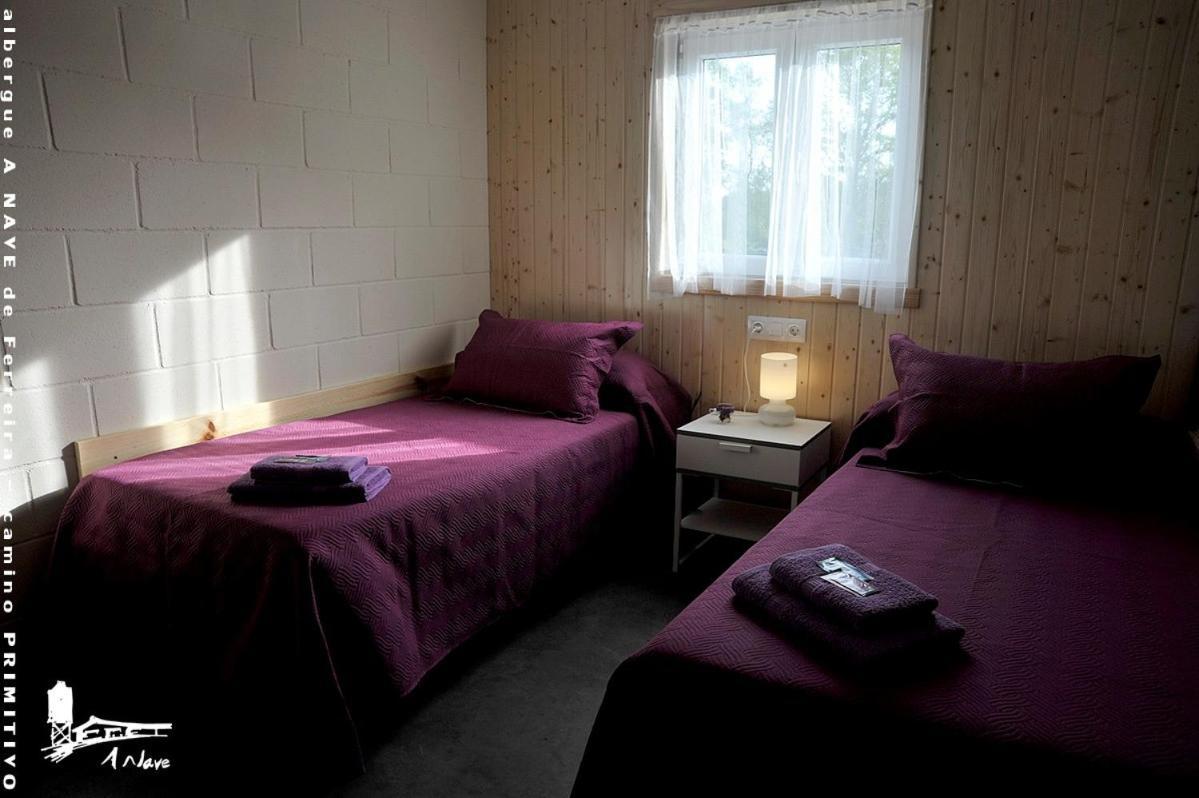 Albergue A Nave De Ferreira Ferreira  ภายนอก รูปภาพ